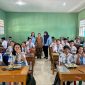 Penyaluran perdana MBG melalui SPPG Polres Halut di salah satu sekolah, Senin (27/4/2026).