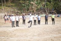 Kasman Hi Ahmad saat membuka pertandingan Al Mujahidin Cup I, Rabu (23/9/2026).